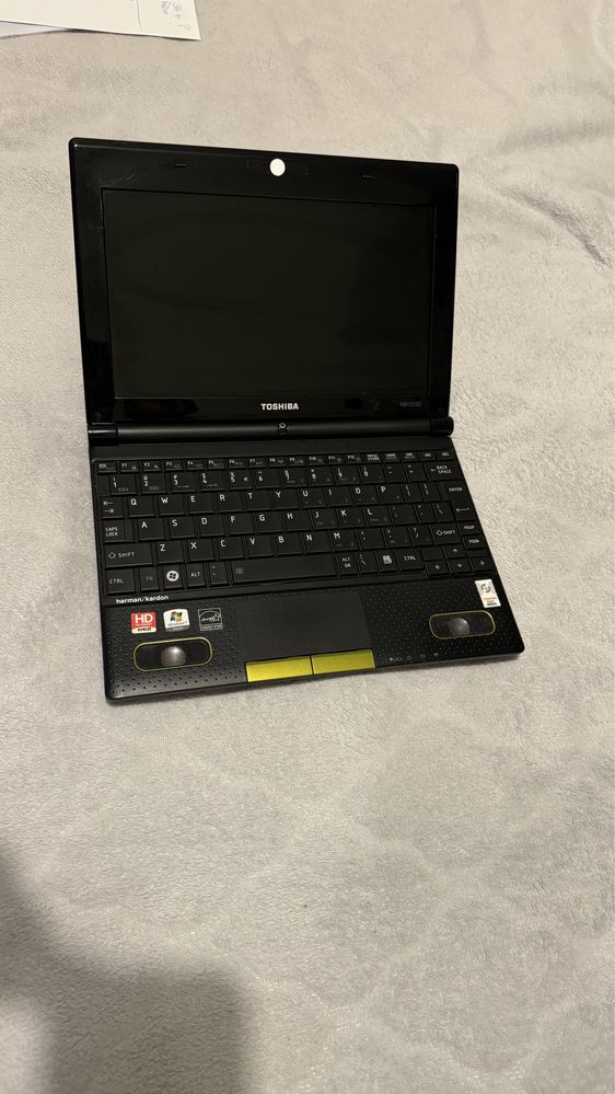 Laptop Toshiba mini