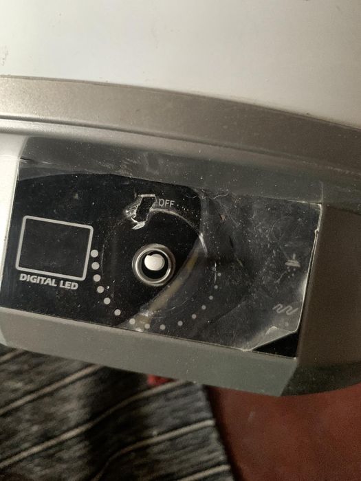 Бойлер Вестфрост з електронним табло