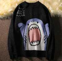 Милий светр з акулою