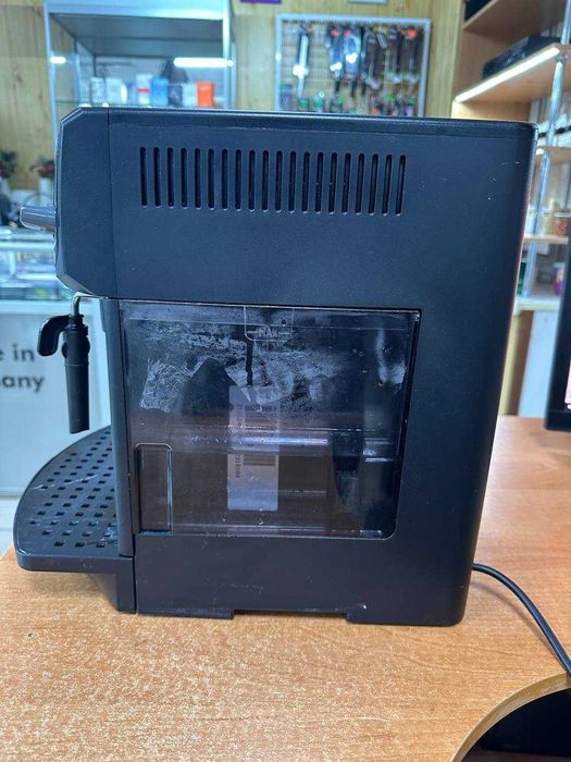 Кавомашина DeLonghi 
ESAM 2600  з Німечинни Б\В