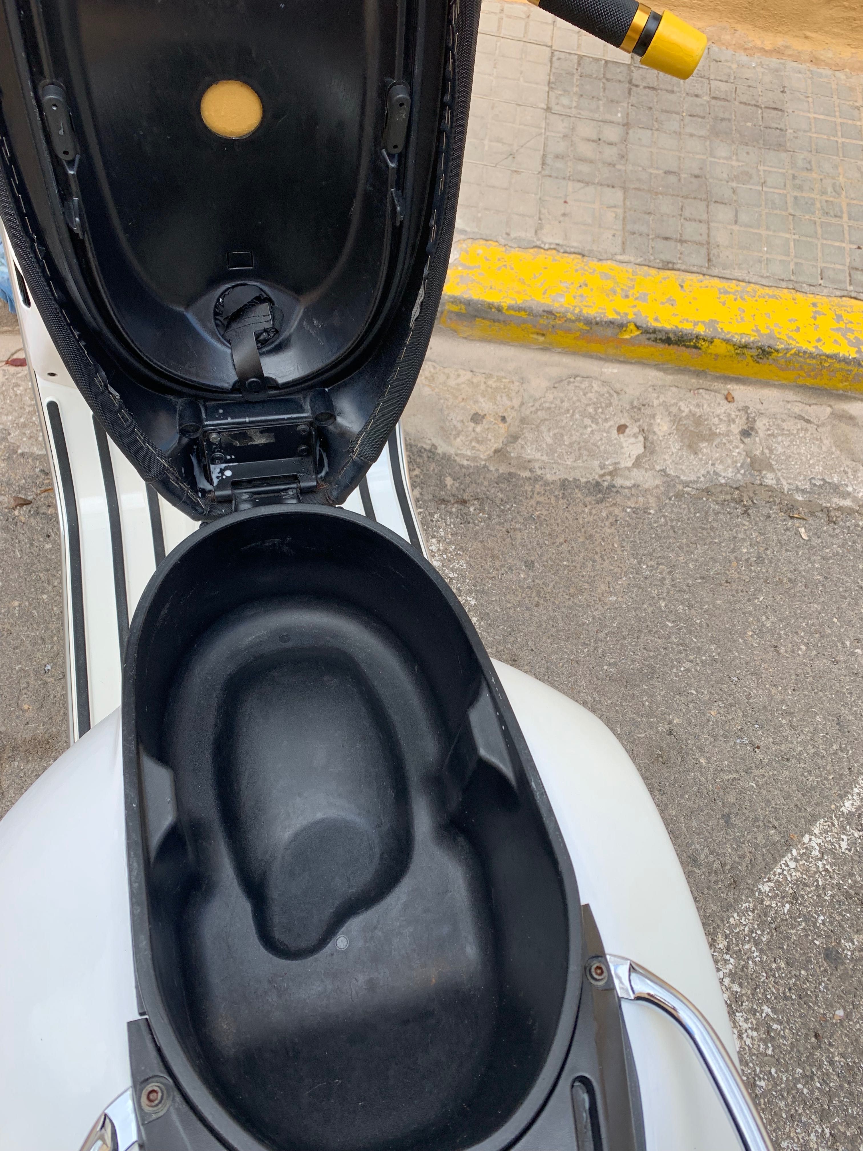 VESPA  GTS 300 Supra