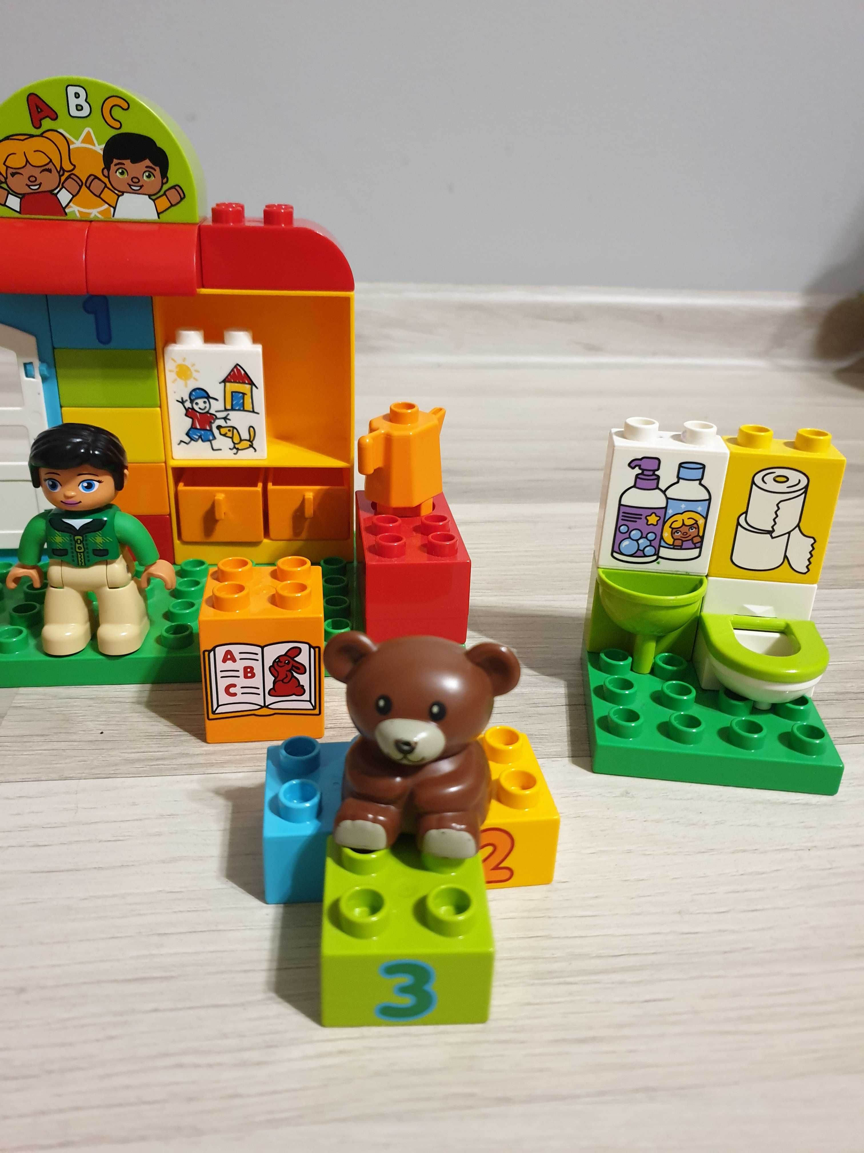 LEGO 10833 Duplo - Przedszkole
