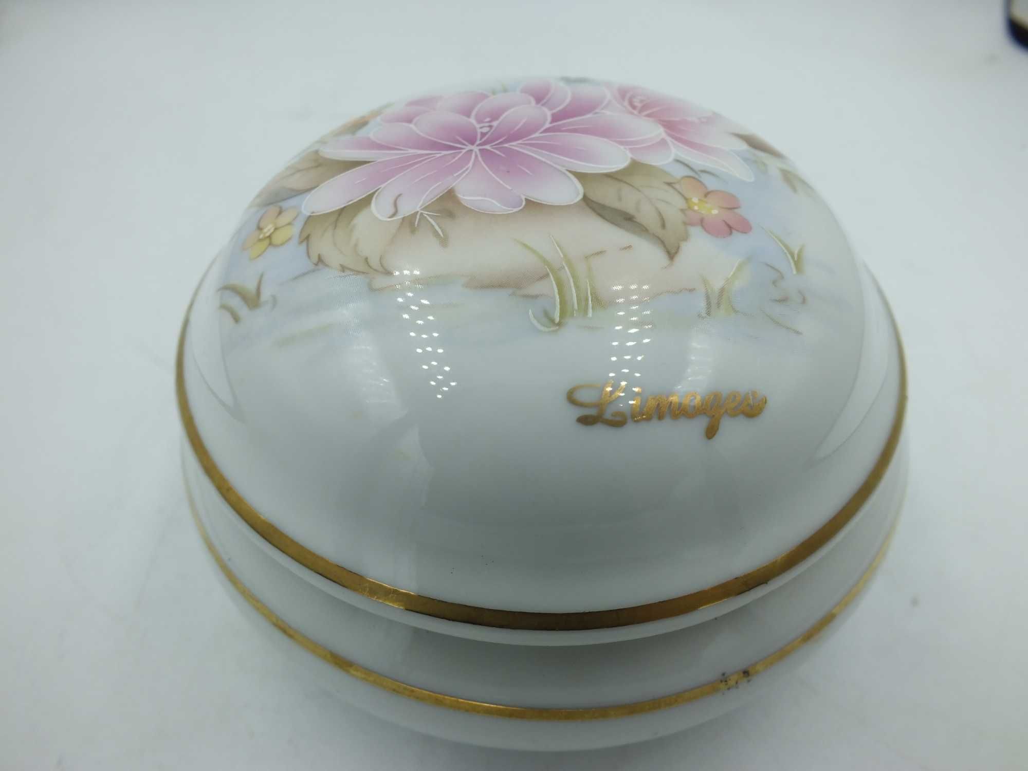 Bomboniera puzderko porcelana limoges  Francja  L