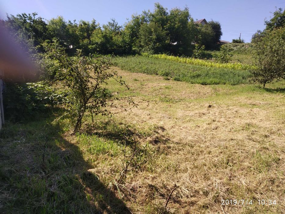 Продам участок під забудову