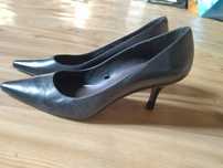 Buty na obcasie "kaczuszki"