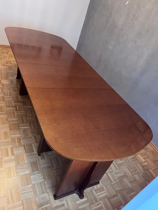 Sprzedam stół rozkładany do salonu