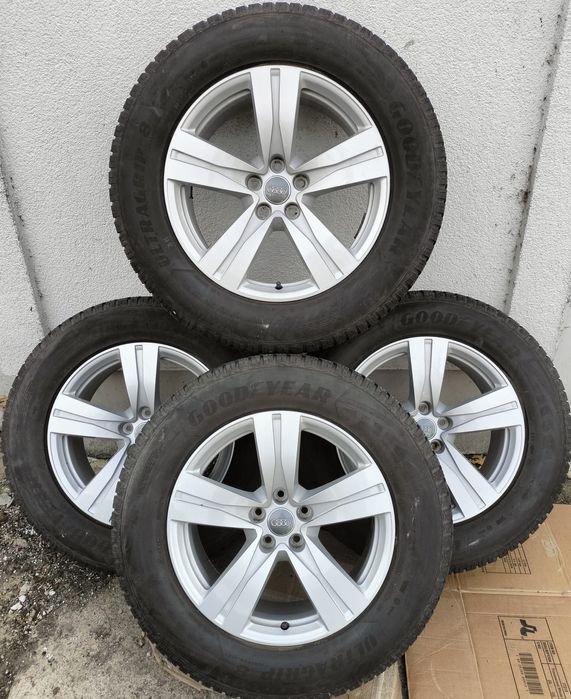 Felgi z oponami zimowymi Audi Q7 Q8 8x18 ET26 5x112