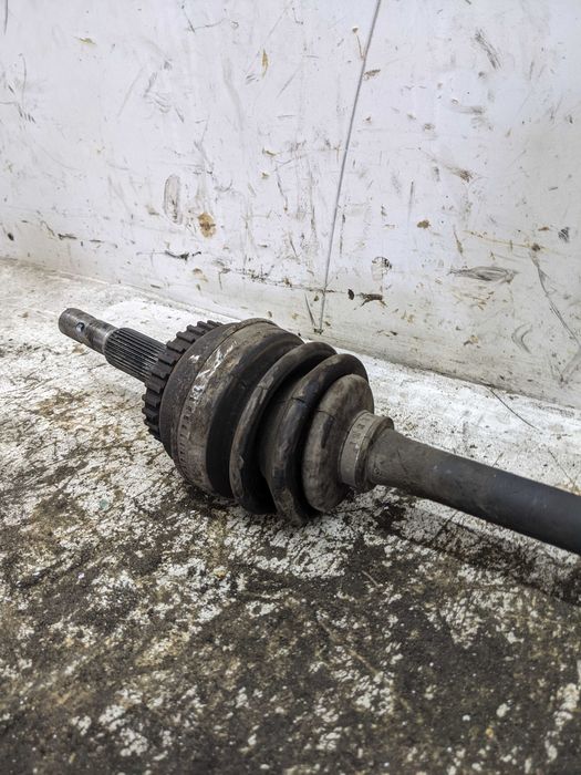 Renault Scenic 1 Półoś Prawa Przednia Prawy Przód