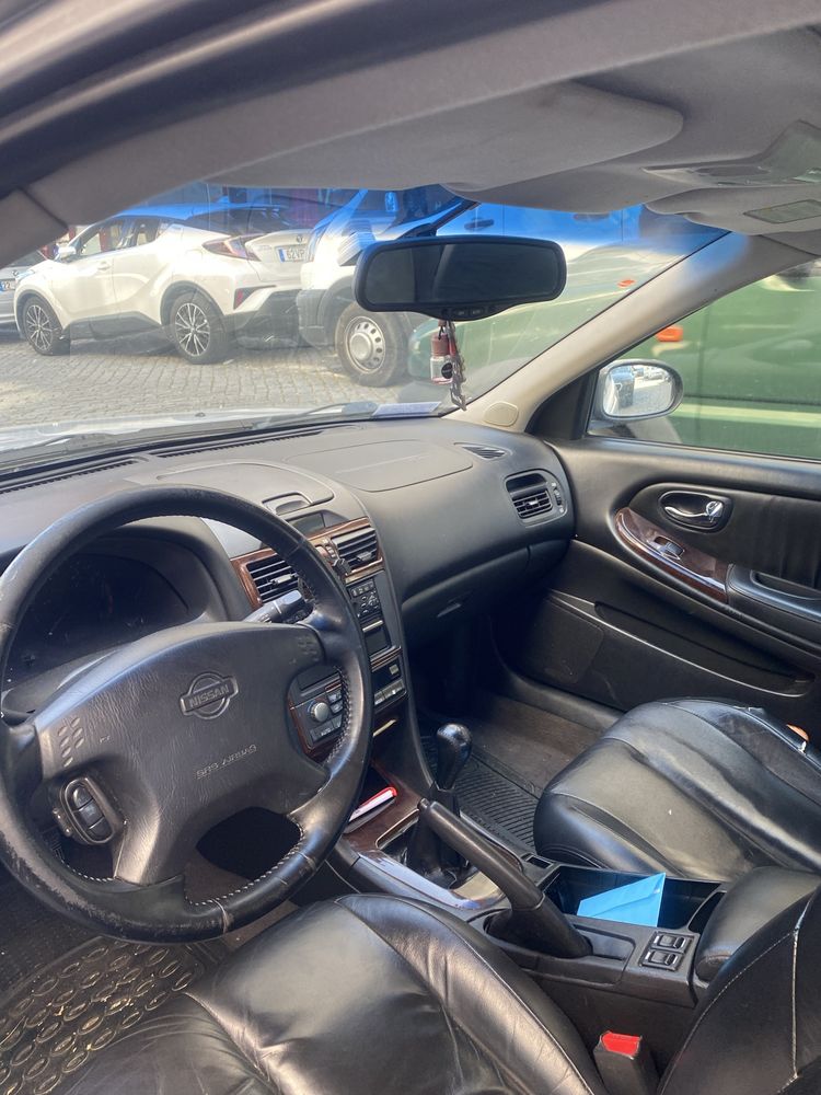 Nissan Maxima 2000