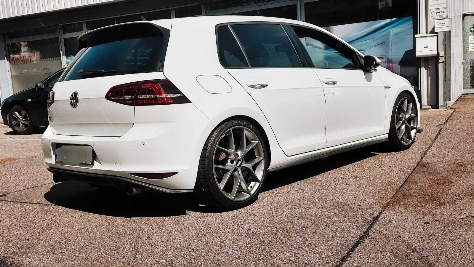 Golf VII GTI 220 CV - Teto Panorâmico