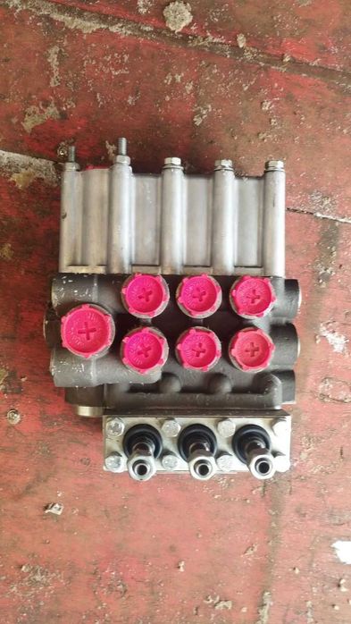 Розподільник Р80 РП70 Р160 Р 100 Penta,Hyva, Parker JCB.Ремонт та нові