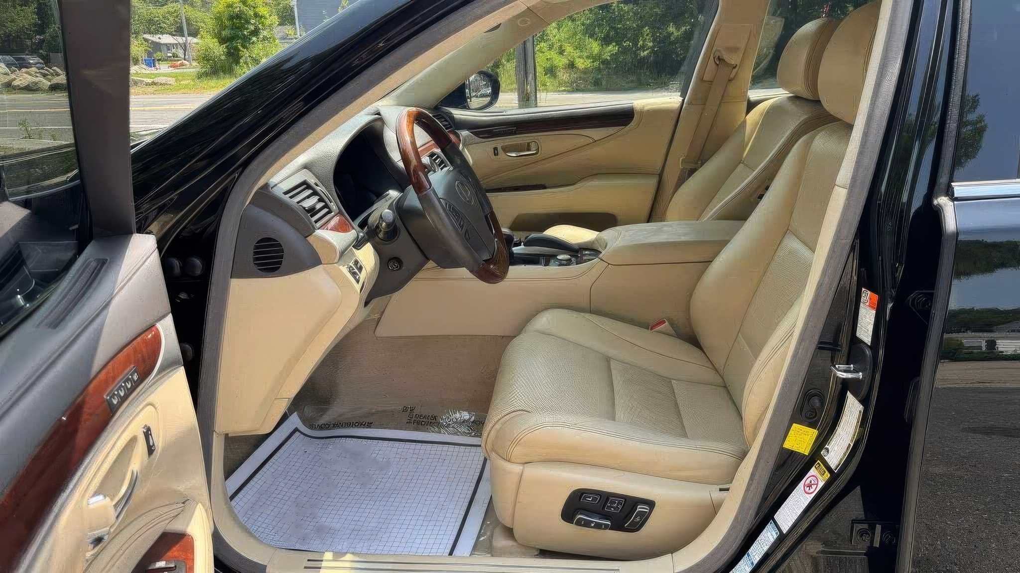 2015 Lexus LS 460