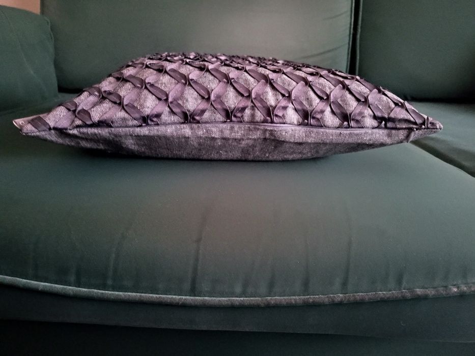 Almofada 40x40cm Cinza com aplicação - Nova