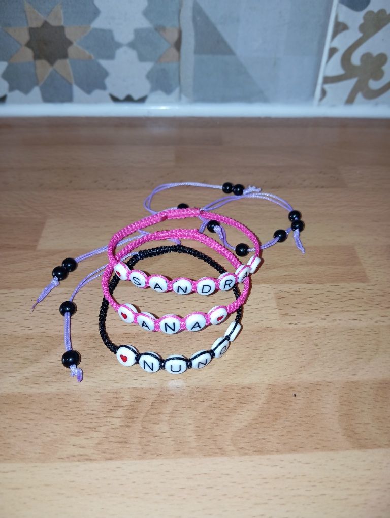Pulseiras diversas