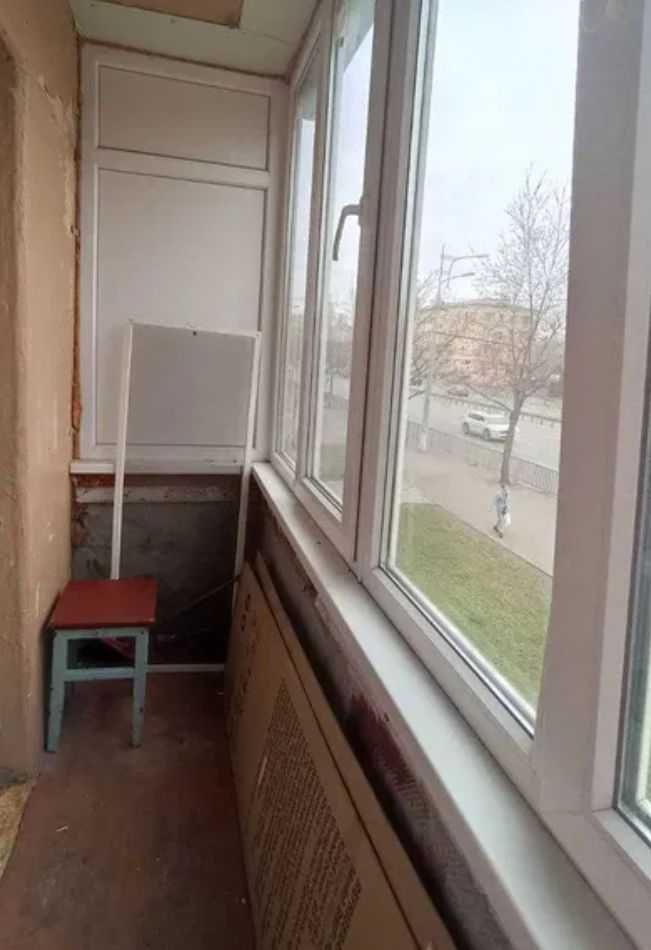 1 кім в цеглі проспект СЛОБОЖАНСЬКИЙ (ГАЗЕТИ ПРАВДА) (715654)