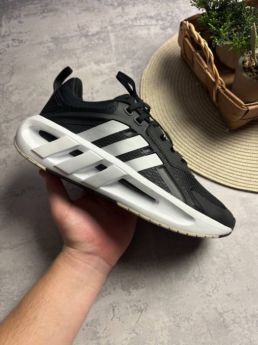 Кросівки ADIDAS Vent Climacool 40(2/3)