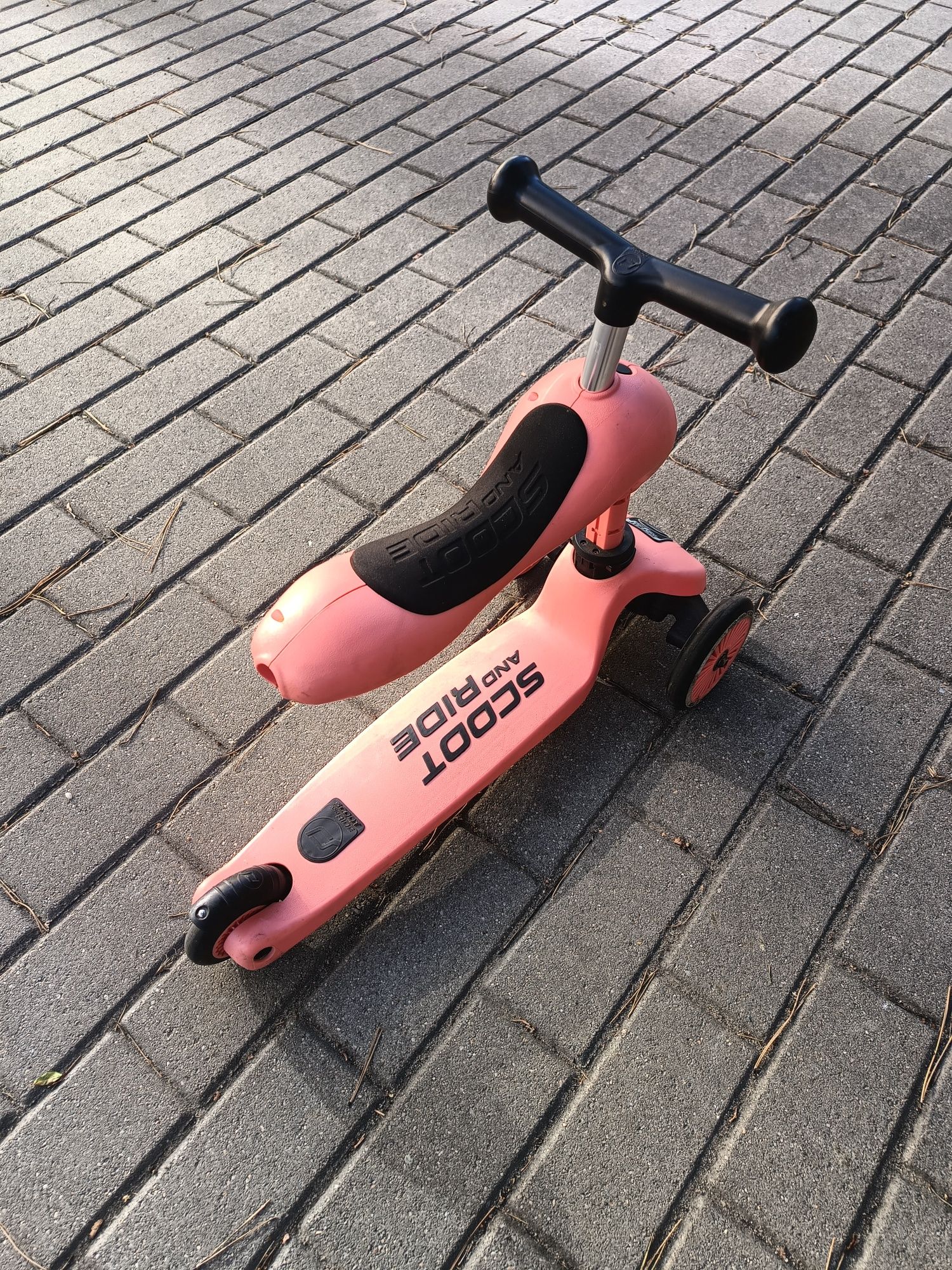 Hulajnoga scoot and ride różowa