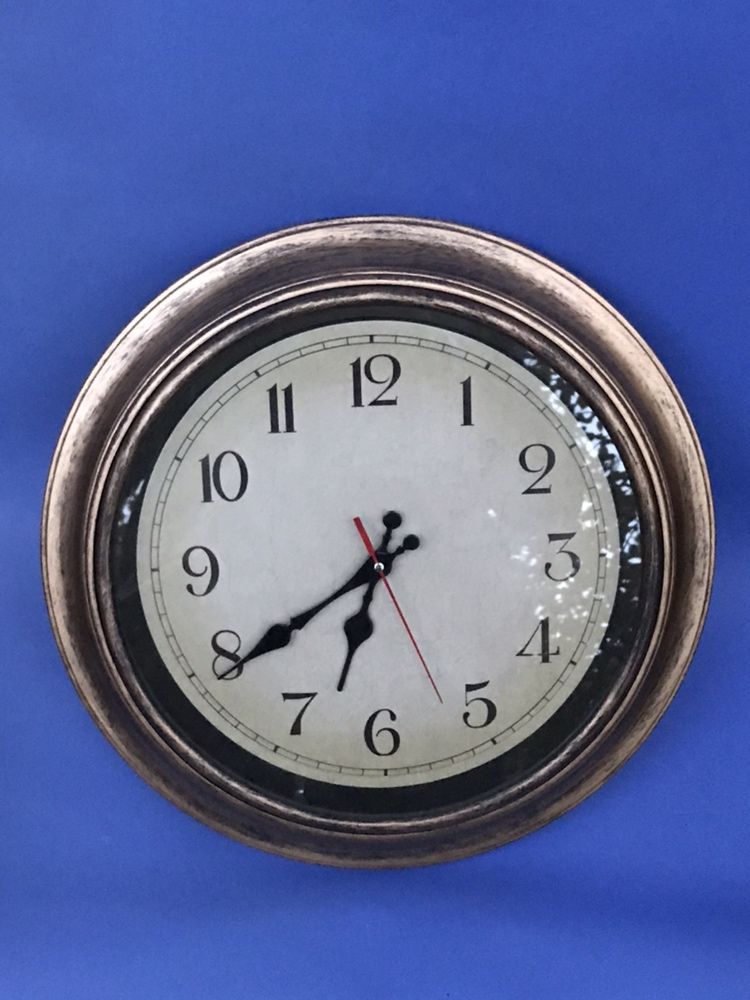 Настенные часы эпохи СССР Подвесные часы