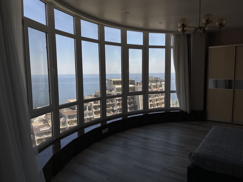 Квартира Аркадия с панорамным видом на море, Гагарин Плаза
