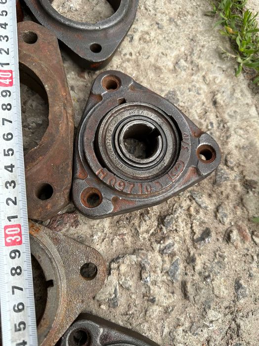 Корпуса подшипников СК-5  "Нива"  "Колос"