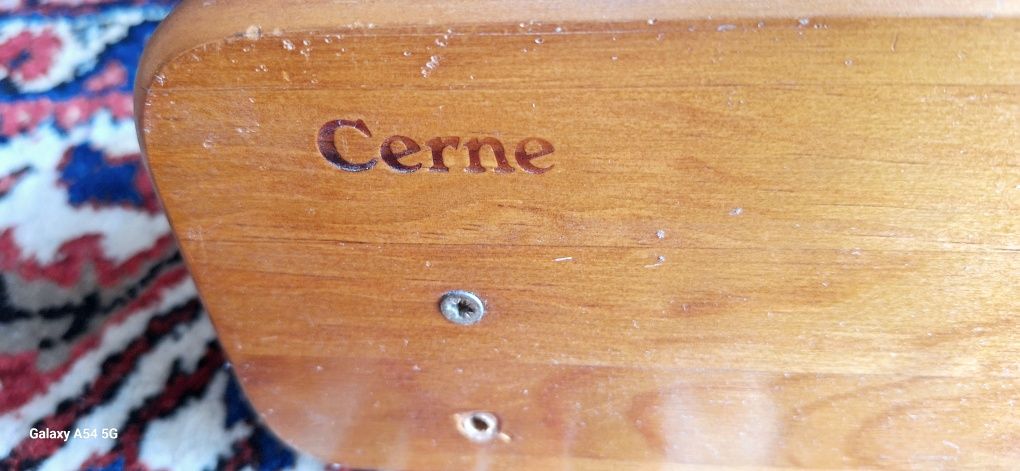 Prateleiras CERNE