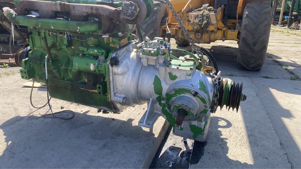 Двигун John Deere 6076