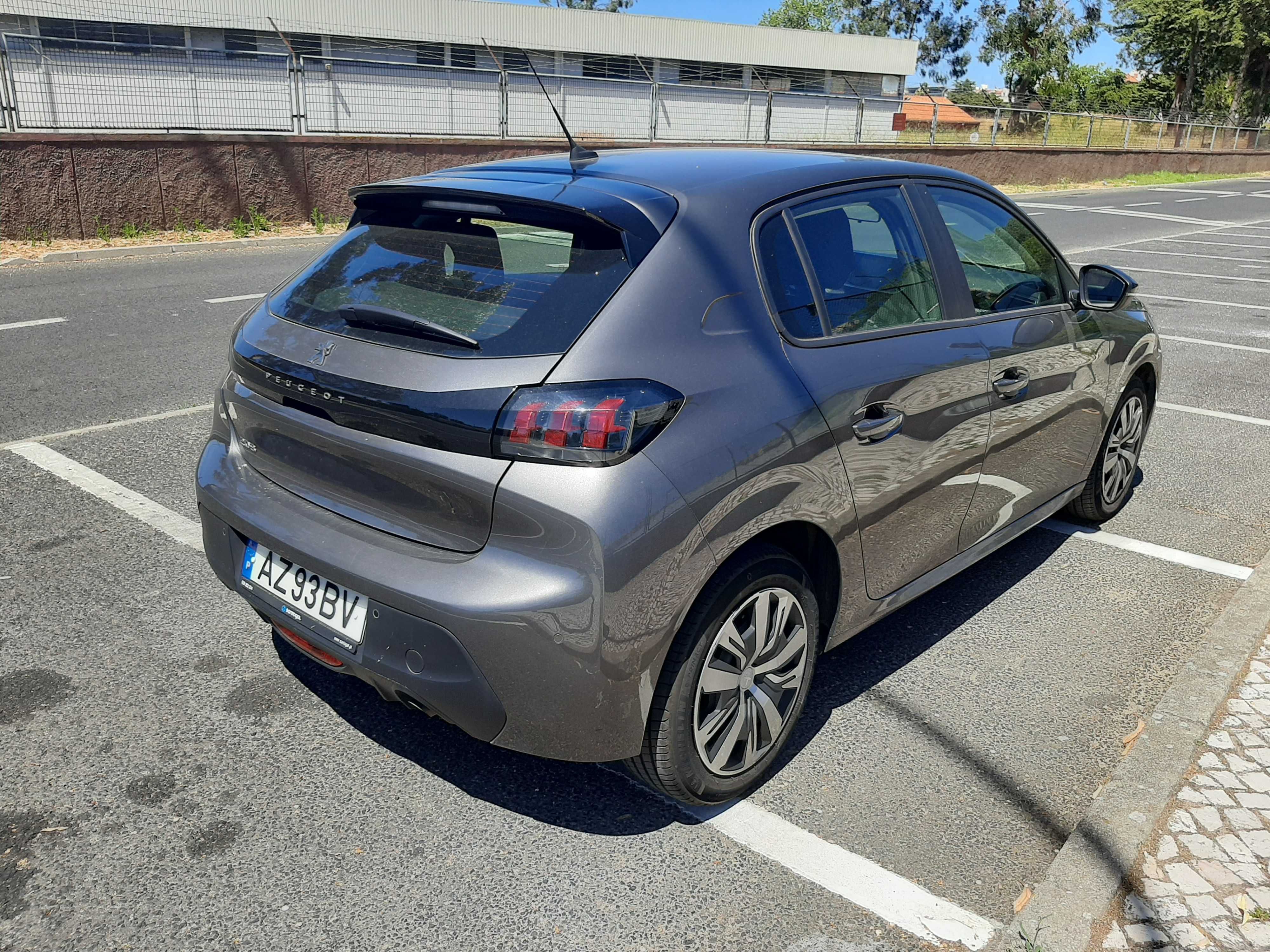 Peugeot 208 puretech active 1.2 75cv