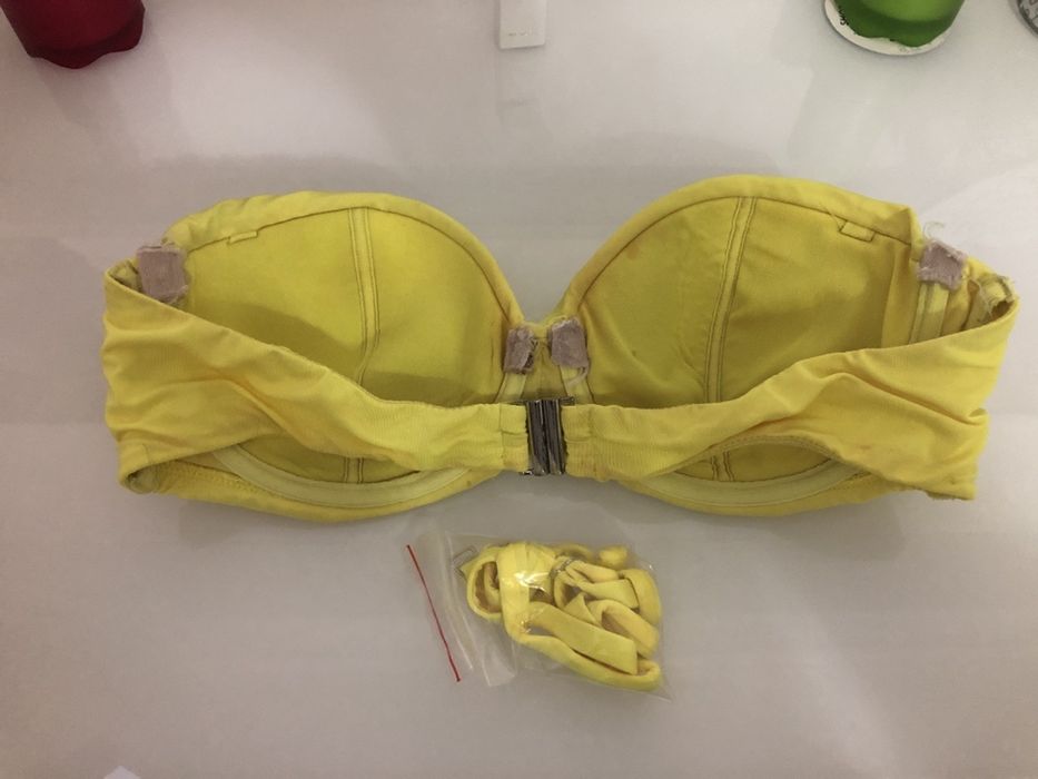 Biquini amarelo da H&M