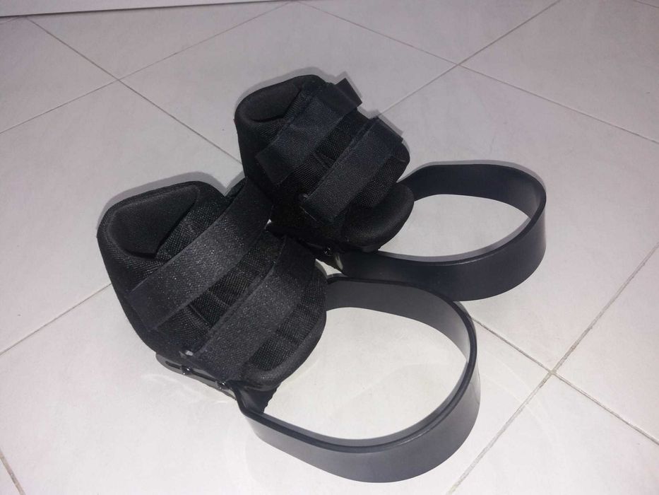 Botas/sapatos alívio GloboPed  pós-operatório  -  40€ cada. Par: 60€