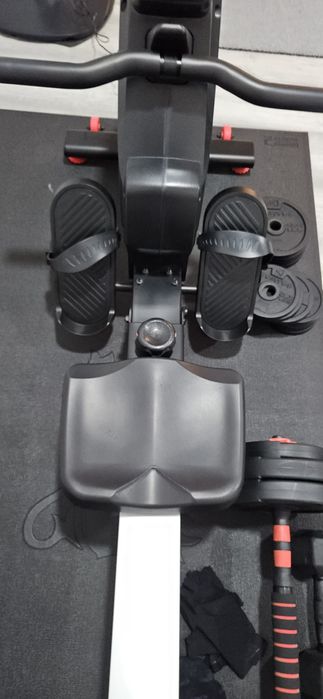 Máquina de Remo e Spinning Bike