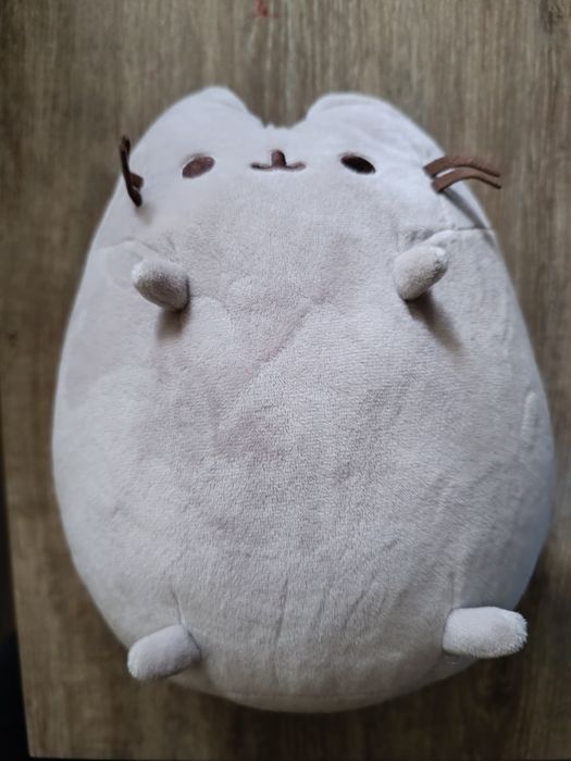 Продаю м'яку іграшку кіт Pusheen.