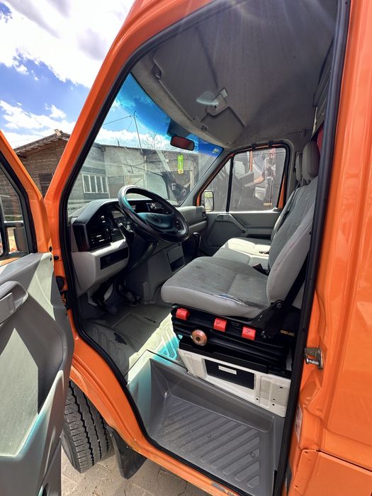 VOLKSWAGEEN LT 35 бус фургон