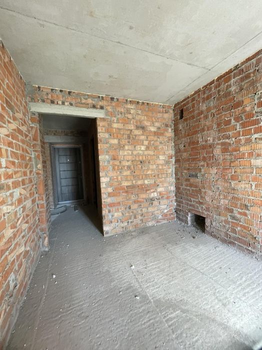 єОселя! Продаж 1 кімн. квартири в зданому будинку