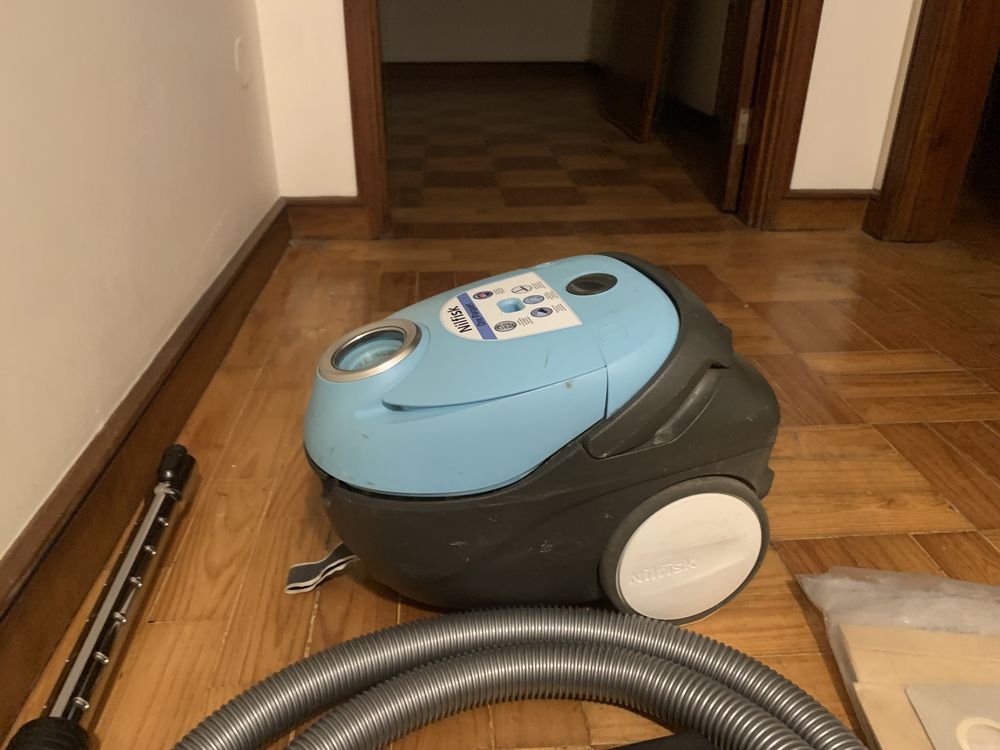 Aspirador Nilfisk One Blue Parquet 750W