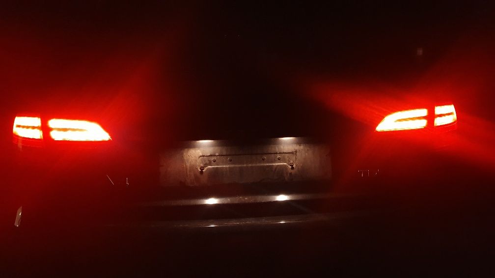 Audi a4 b8 S-line Avant Lampy Tył Komplet LED ORYGINALNE B.Ładne