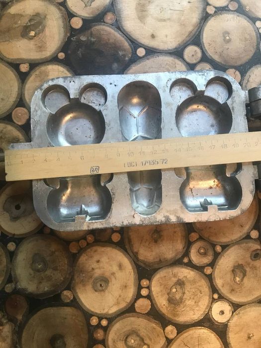 Форма мішки та шишка СССР ведмедики