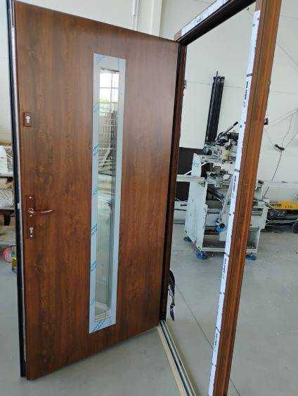 Drzwi aluminiowe panelowe - 1010 X 2100