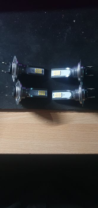 4 żarówki led H7 12V