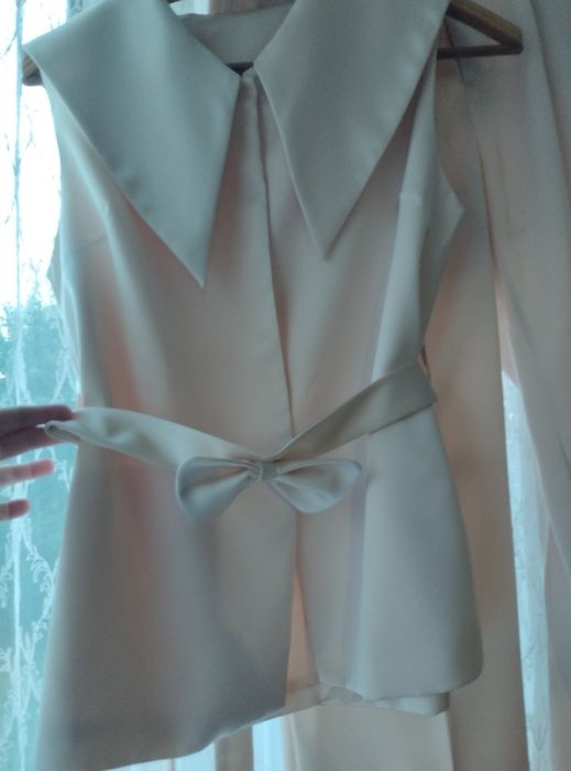 Брючний костюм  атлас