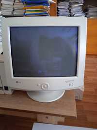 Monitor kineskopowy LG