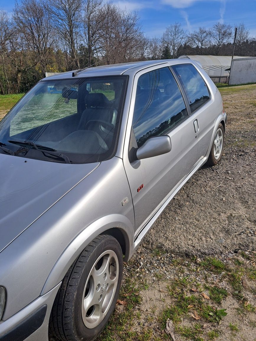 Peugeot 106 gti 16 v