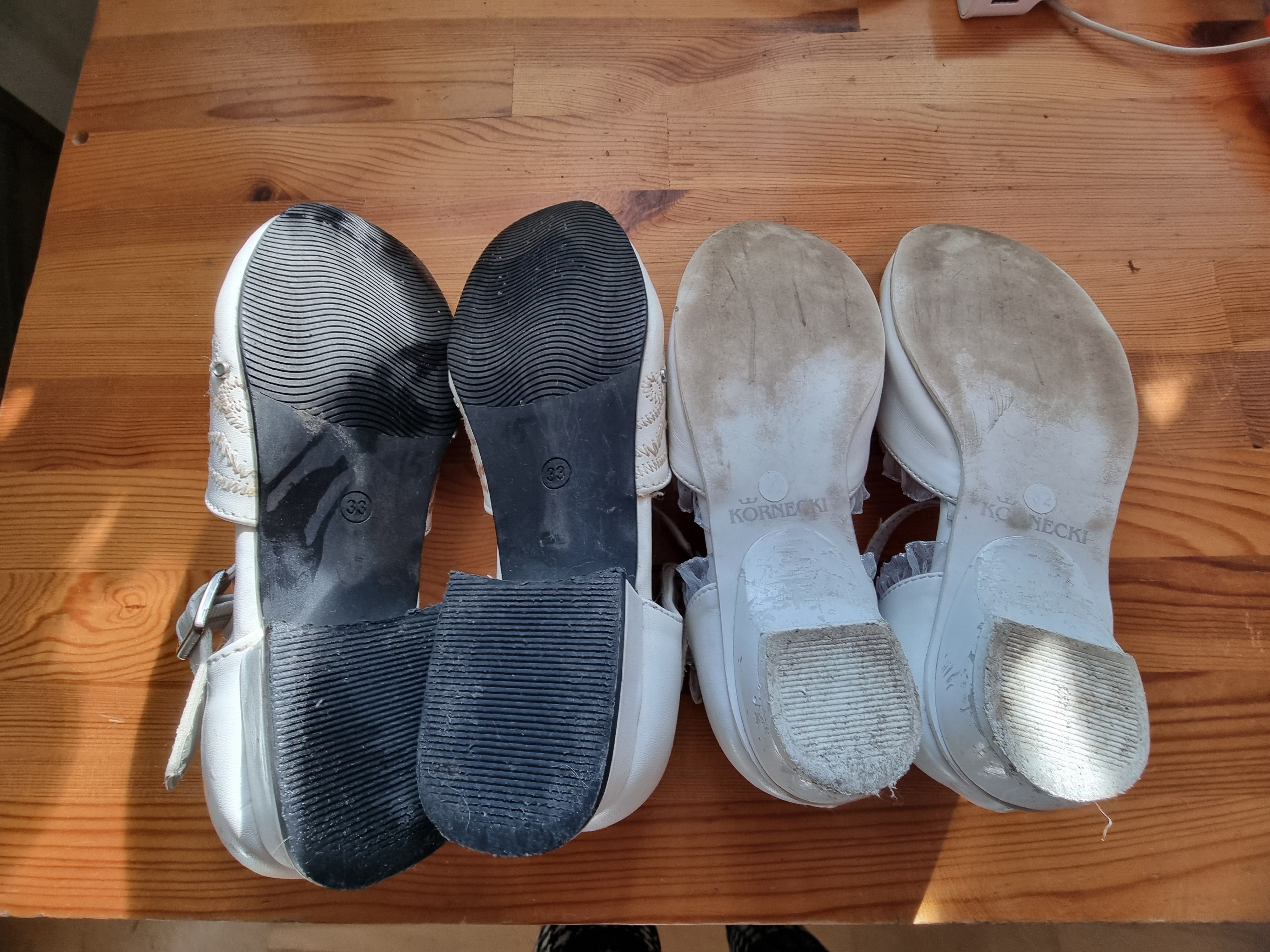 Białe buty komunijne, 2 pary, 32 i 33