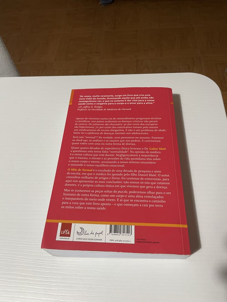 Livro o mito do normal de Gabor Maté