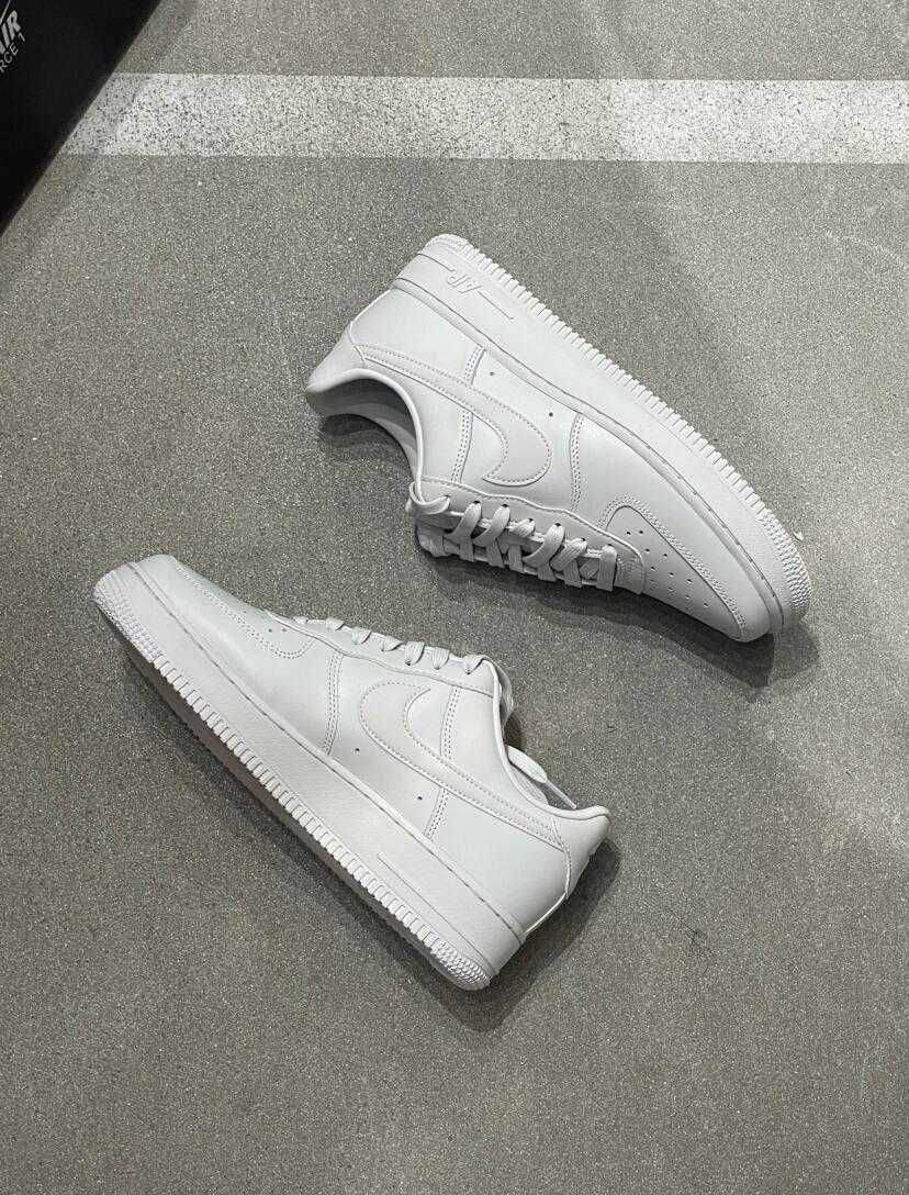 NikeAirForce1Low07White R.42
