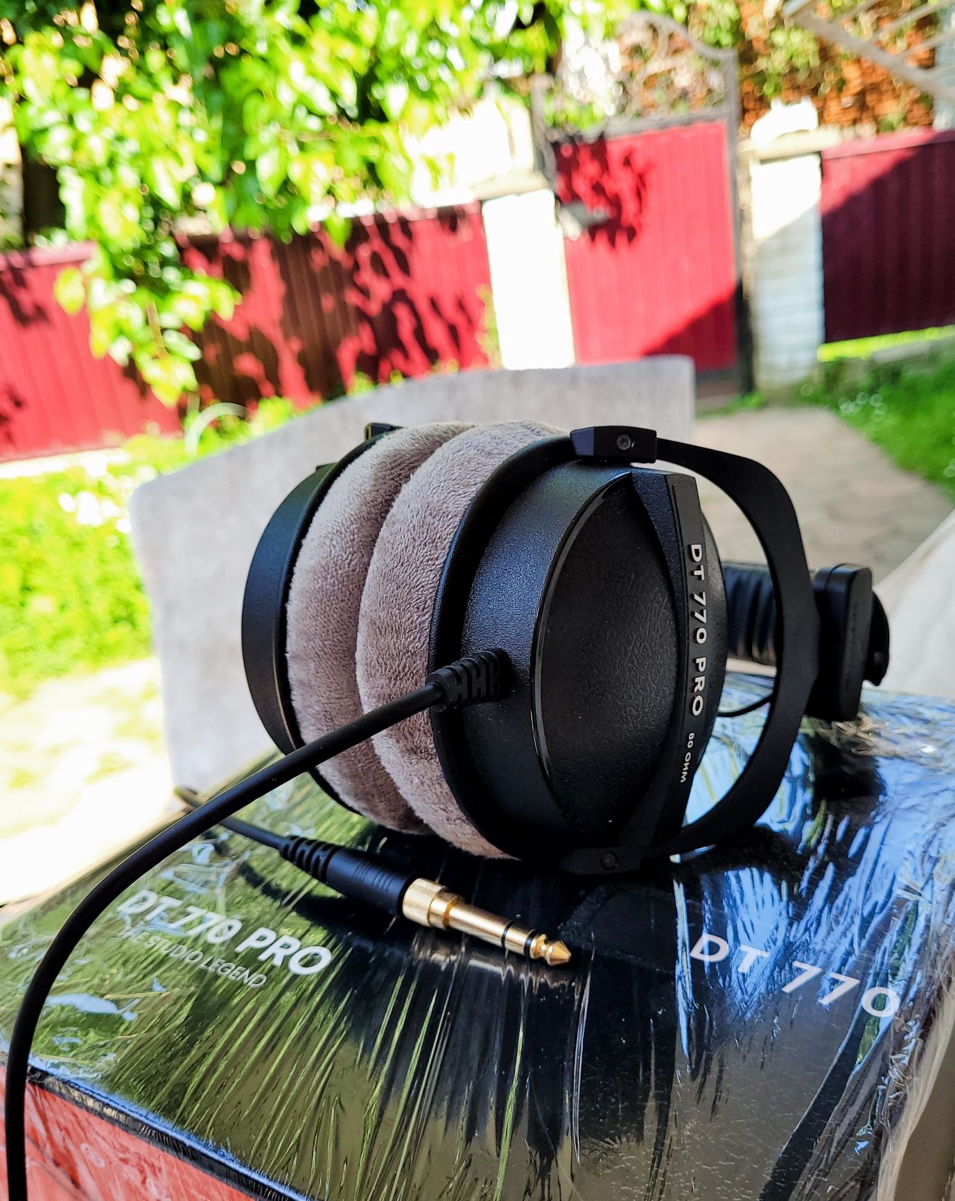 Навушники Beyerdynamic DT770 Pro 80OM ,студійні професійні,в ідеалі!