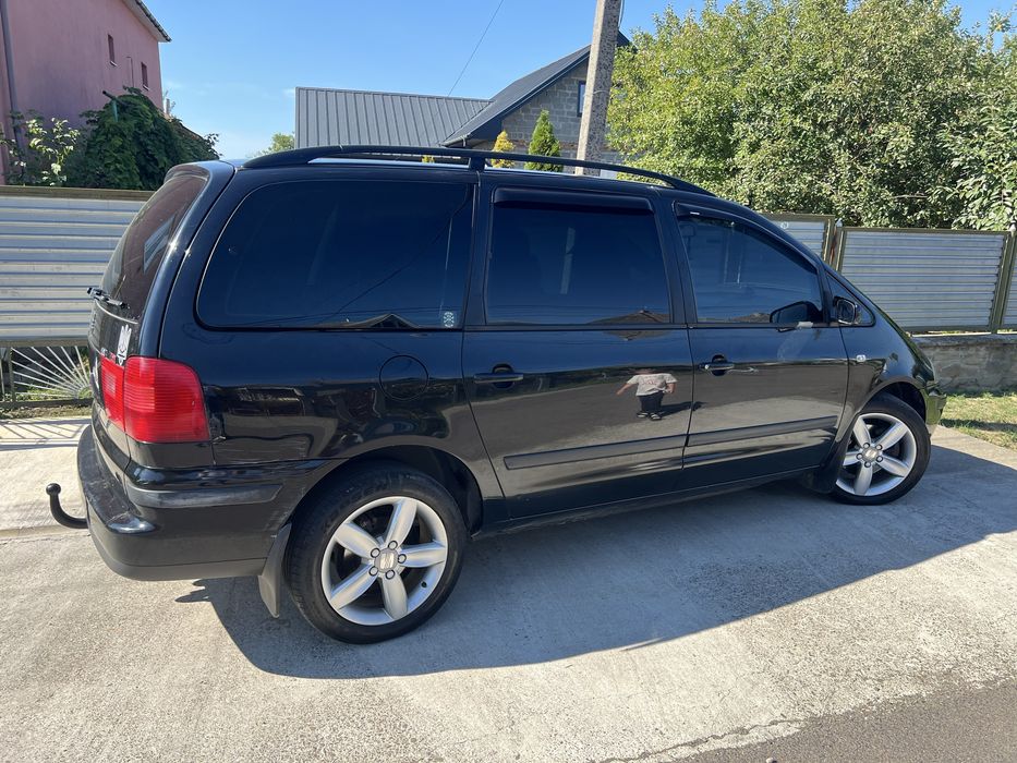 Продам сеат альхамбра 2003 року випуску