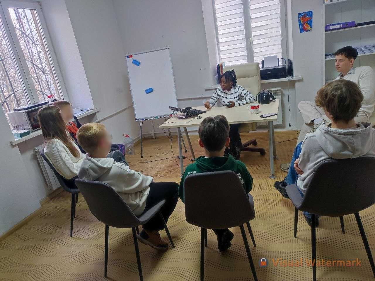Репетитор з англійської оффлайн, онлайн(Школярі/студенти/НМТ/ЄВІ)