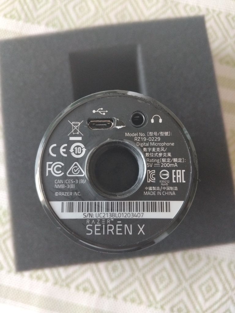 Mikrofon Razer Seiren X
