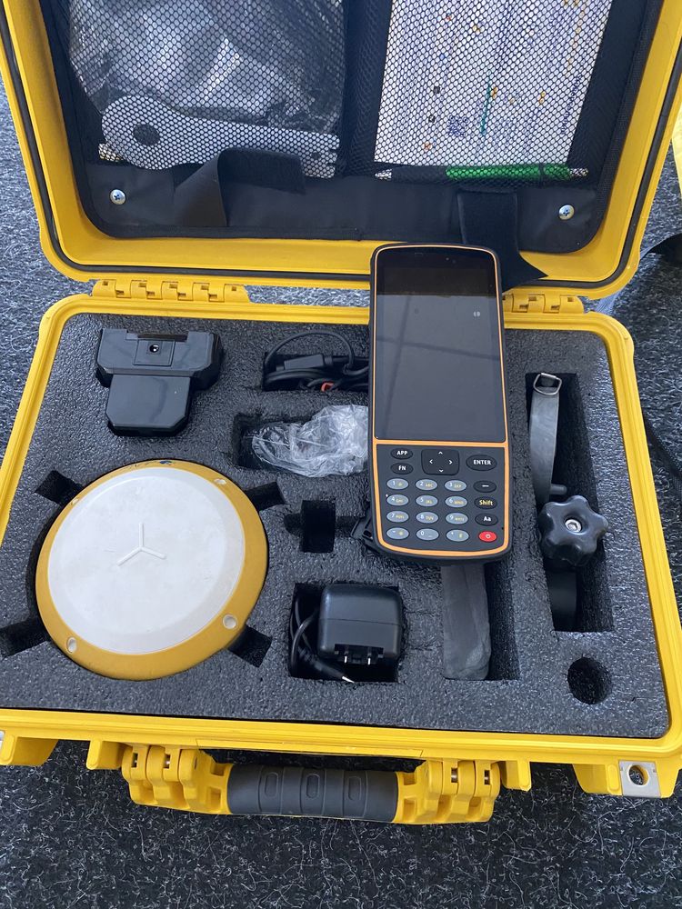 Комплект GNSS приймача для RTK привязки