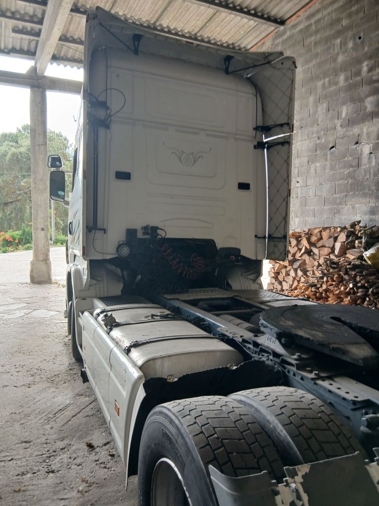 Scania R500 em bom estado